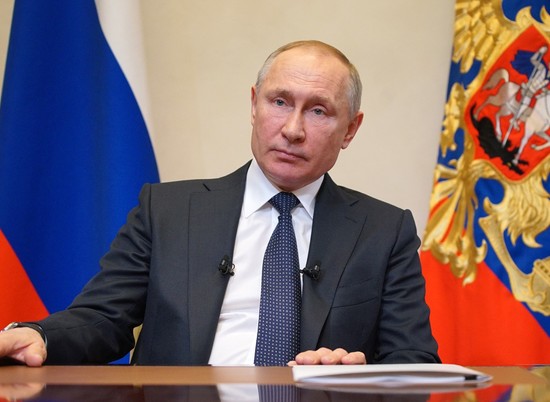 Путин продлил нерабочий период в России до 30 апреля