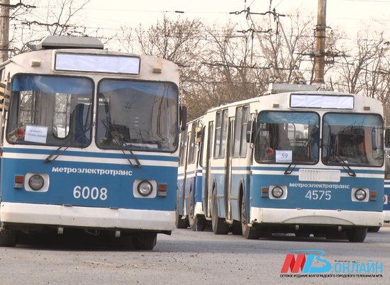Дополнительные автобусы, трамваи и троллейбусы пустили в Волгограде