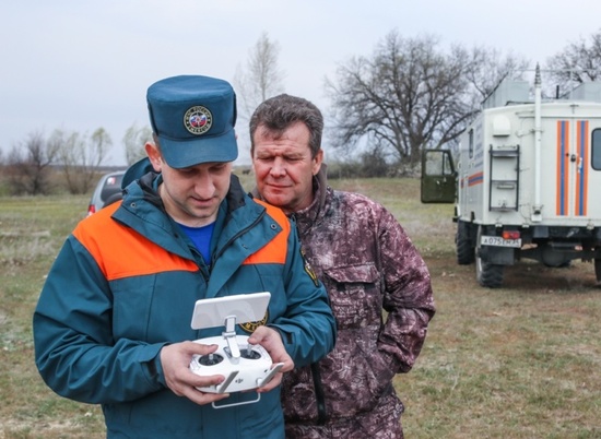 В Волгограде мониторить пожарную обстановку МЧС помогают беспилотники