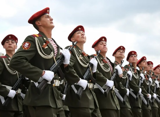 Владимир Путин назвал новую дату проведения парада Победы