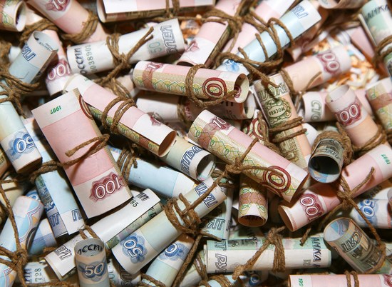 У пенсионерки из Камышина лжебанкиры украли 172 тысячи рублей и оформили кредит