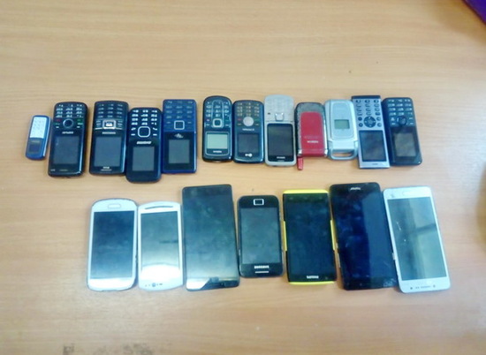 19 телефонов пытались передать в колонию в Волгоградской области