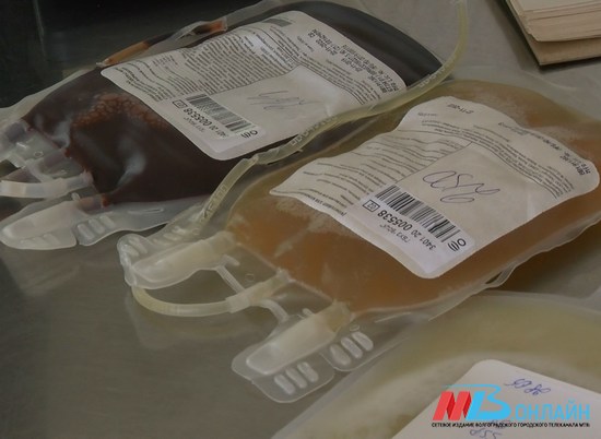 В Волгограде ищут кровь редкой группы для больного коронавирусом врача