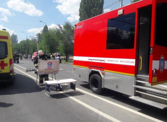 На севере Волгограда в огне пострадал мужчина