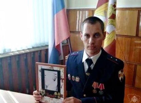 Росгвардеец из Волгоградской области оставил свой "Автограф Победы"