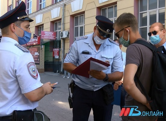 В Волгоградской области выявили 141 нарушителя масочного режима