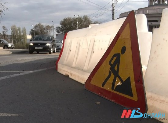 На севере Волгограда ремонтируют Волжский проспект