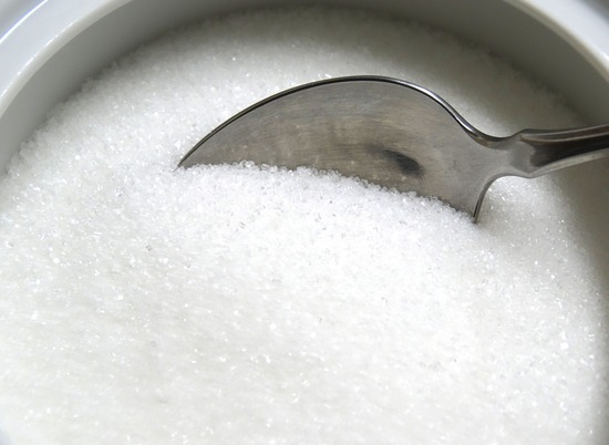 В Волгоградской области стремительно продолжает дорожать сахар