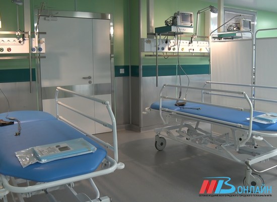 В волгоградских больницах увеличат количество мест для пациентов с COVID-19