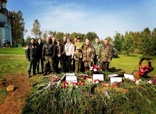 "Ночные волки" почтили память Героев 8-го мотополка Сталинграда