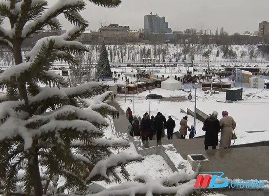 Обильный снегопад превратит Волгоград в город из зимней сказки