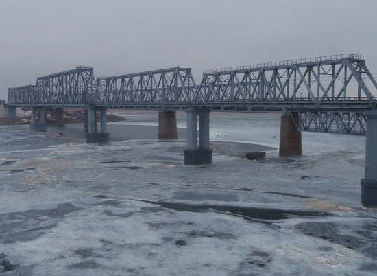 Железнодорожный мост через Дон открыли в Волгоградской области