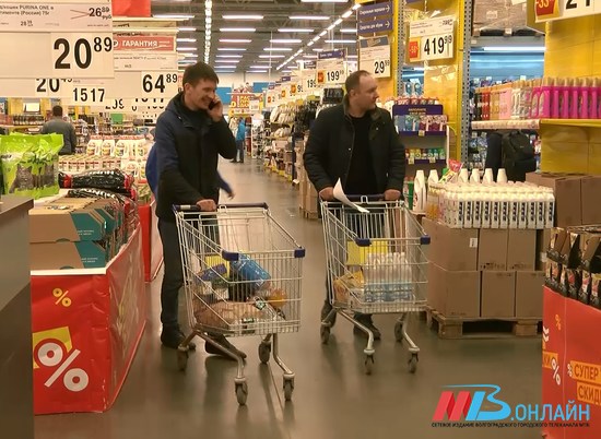 В Волгоградской области сдерживают рост цен на продукты питания