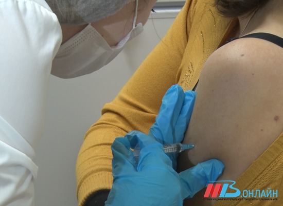 Прививочные пункты в Волгоградской области будут работать в праздники