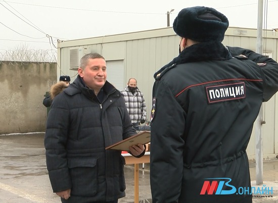 Губернатор Волгоградской области поблагодарил сотрудников Чапурниковского поста