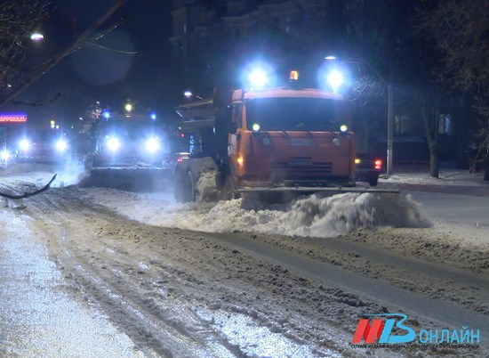 МЧС сделало экстренное предупреждение в Волгограде из-за гололеда и сильного снега