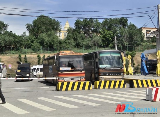 В Волгоградской области вновь приостановлено автобусное сообщение из-за снегопада