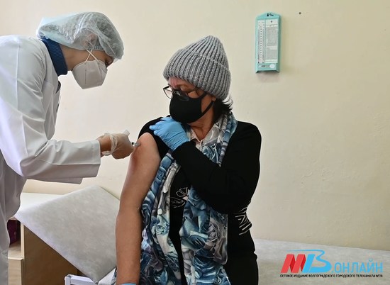 Облздрав сообщил о продолжении записи на вакцинацию в Волгоградской области