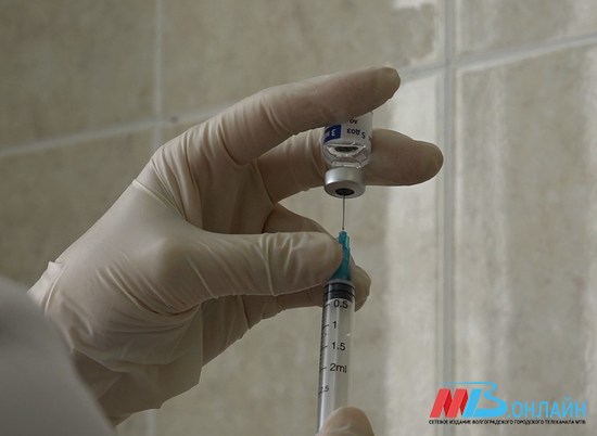 Вакцина от COVID-19 в однодозной упаковке поступила в Волгоград