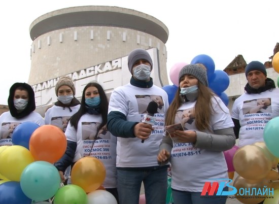 «Мы можем за сутки спасти малыша»: в Волгограде провели акцию по сбору средств для 11-месячного Ильи Шахова