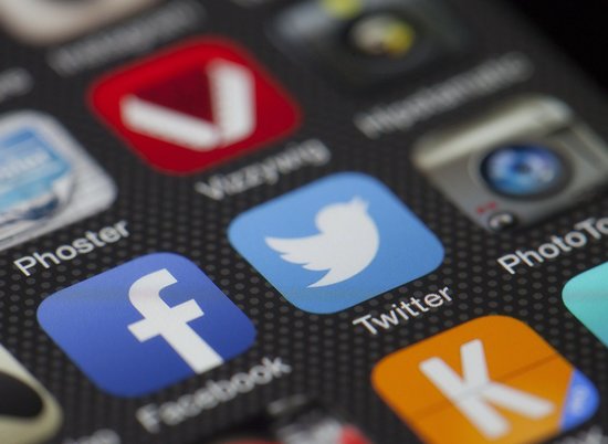 71% россиян положительно отнеслись к запрету мата в соцсетях