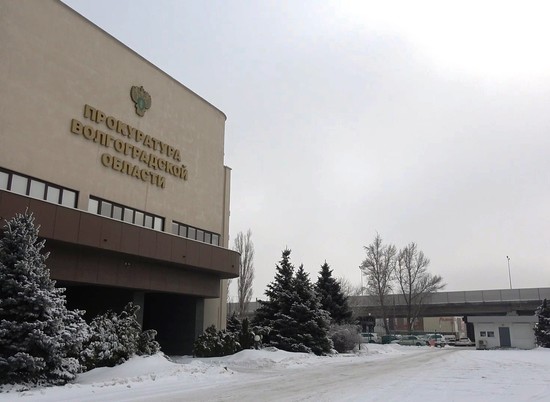 В Волгограде виновник ДТП пытался скрыть причастность, заявив об угоне
