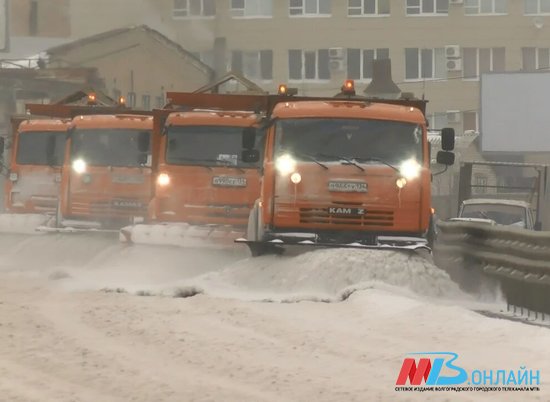 Волгоградцев предупредили об ухудшении видимости на дорогах из-за снега