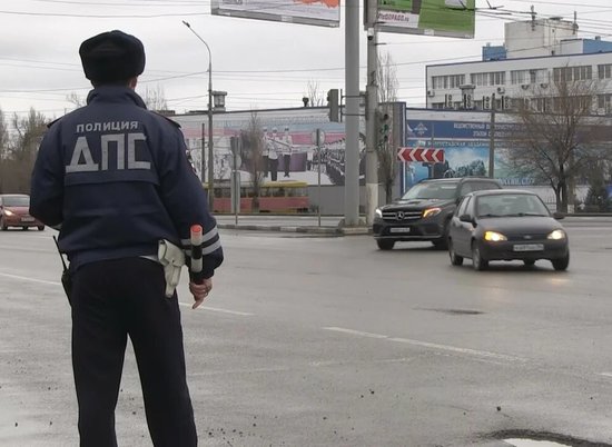 Сотрудники ДПС задержали 22 нетрезвых водителя в Волгоградской области