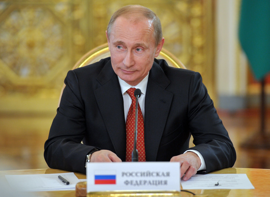 Владимир Путин сделает прививку от коронавируса 23 марта