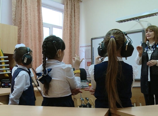 Волгоградские педагоги проходят отбор на конкурс «Учитель-дефектолог года»