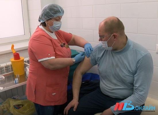 На «Красном Октябре» в Волгограде вакцинируют рабочих