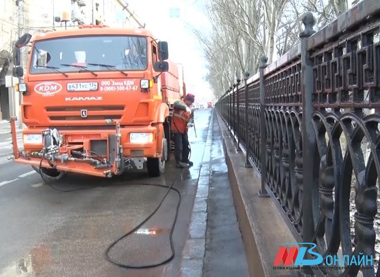 В Волгограде ограничено движение в тоннеле у «Акварели»