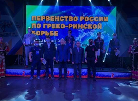 Двое волгоградцев заняли призовые места на первенстве РФ по борьбе в Уфе