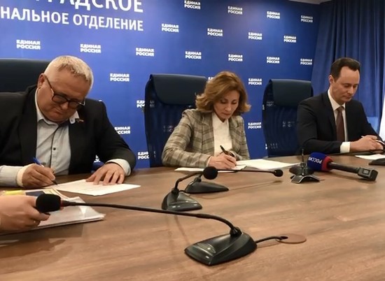 Шкарин, Минина и Кривенцев участвуют в праймериз ЕР в Волгограде