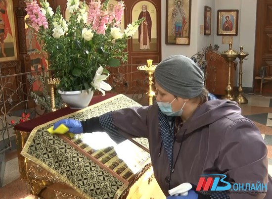 В Волгоградской области православные христиане встретили Пасху