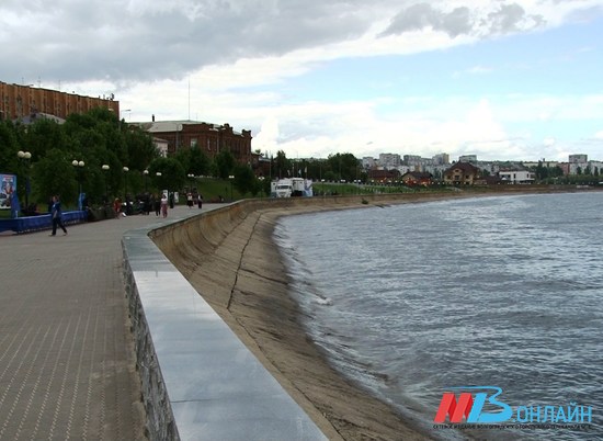 Волгоградское водохранилище угрожает подтоплением двум городам региона