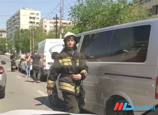 В Волгограде на «Современнике» столкнулись 5 автомобилей