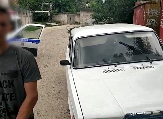 Инспекторы ГИБДД задержали в Волгограде 17-летнего угонщика