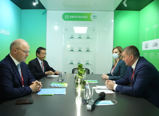 Андрей Бочаров обсудил с инвесторами строительство метанольного завода на площадке "Химпрома"