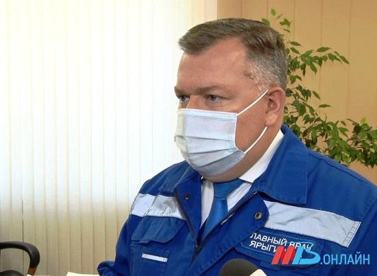 Главврач станции скорой помощи спас пострадавшего в драке в Волгограде