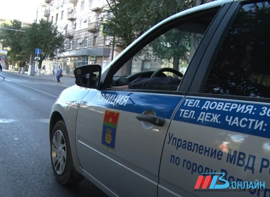 В Волгограде насмерть сбили 81-летнюю пенсионерку: водителя ищут