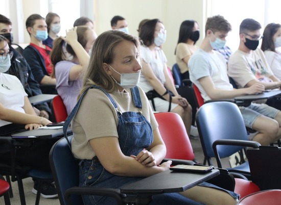 "Твой ход": волгоградские студенты сразятся за миллионные гранты