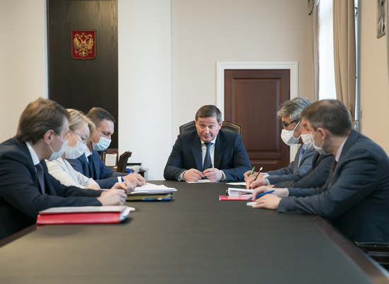 Губернатор провел заседание президиума оперативного штаба Волгоградской области