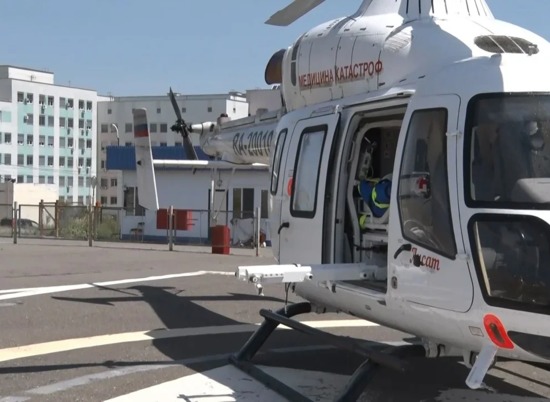 Пострадавшую в трассовом ДТП вертолётом доставили в Волгоград