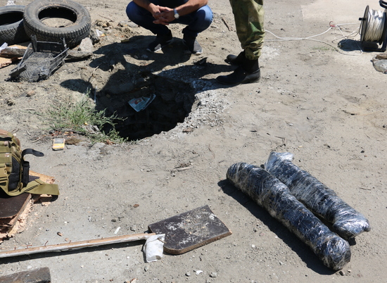 Гранатомет и более 800 штук патронов найдены в тайнике ОПГ в Волгограде