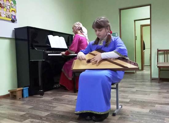 До конца года в Волгоградском регионе обновят 3 детские школы искусств