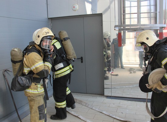 Волгоградские пожарные впервые провели учения в музее «Россия – моя история»