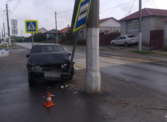 В Волгоградской области поймали устроившего ДТП угонщика