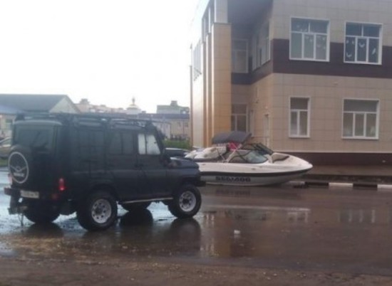 40-летняя жительница Урюпинска пострадала в ДТП с яхтой