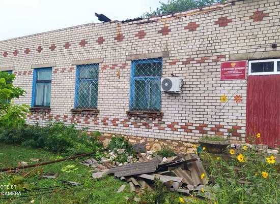 В деревни Волгоградской области вернули свет после урагана